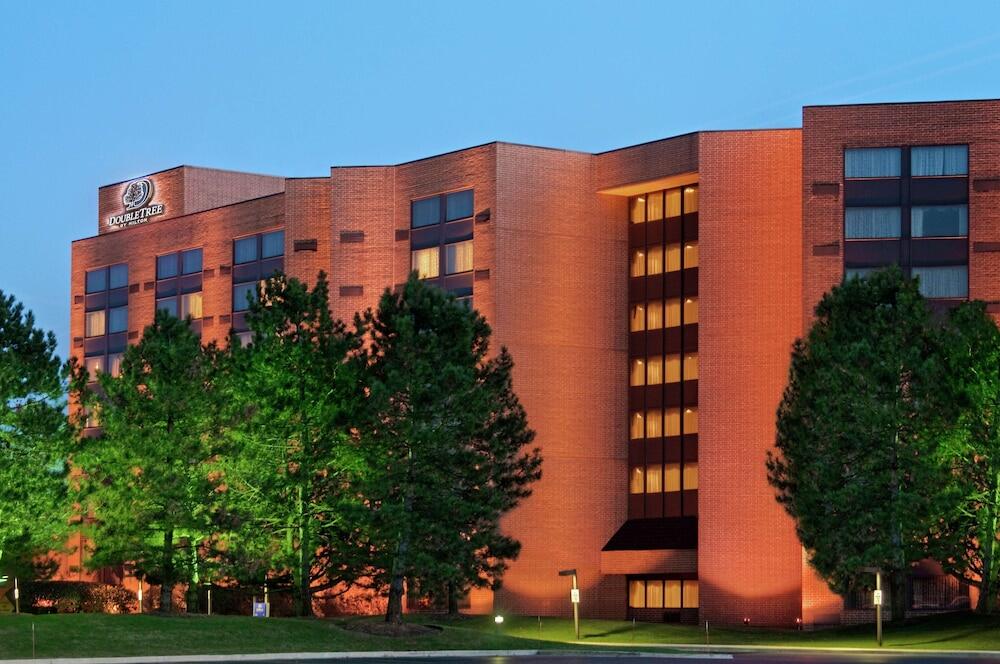 Picture of DoubleTree by Hilton Lisle Naperville