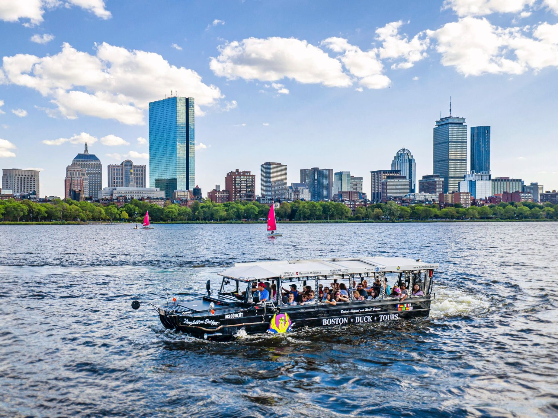 Picture of Boston Duck Tours Museum of Science Departure Location