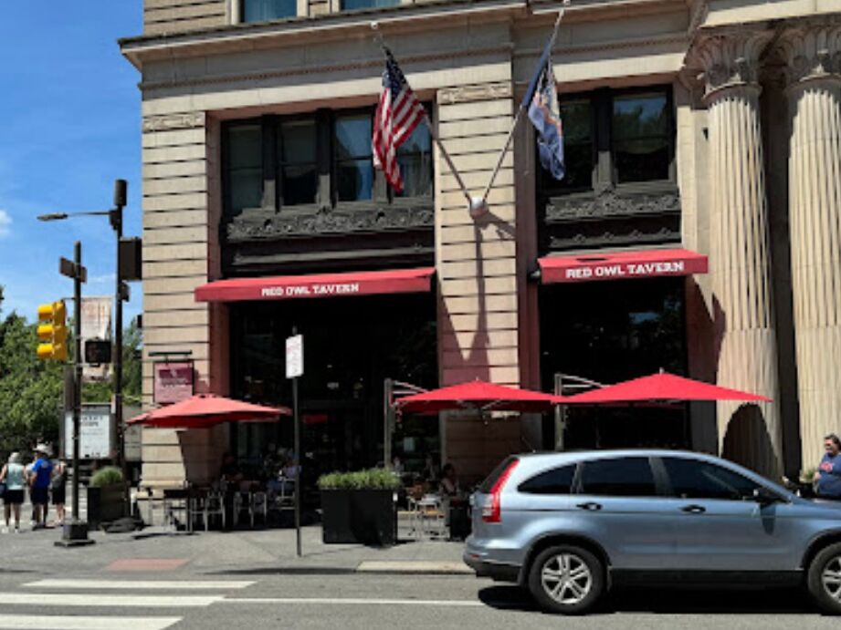 Picture of Red Owl Tavern