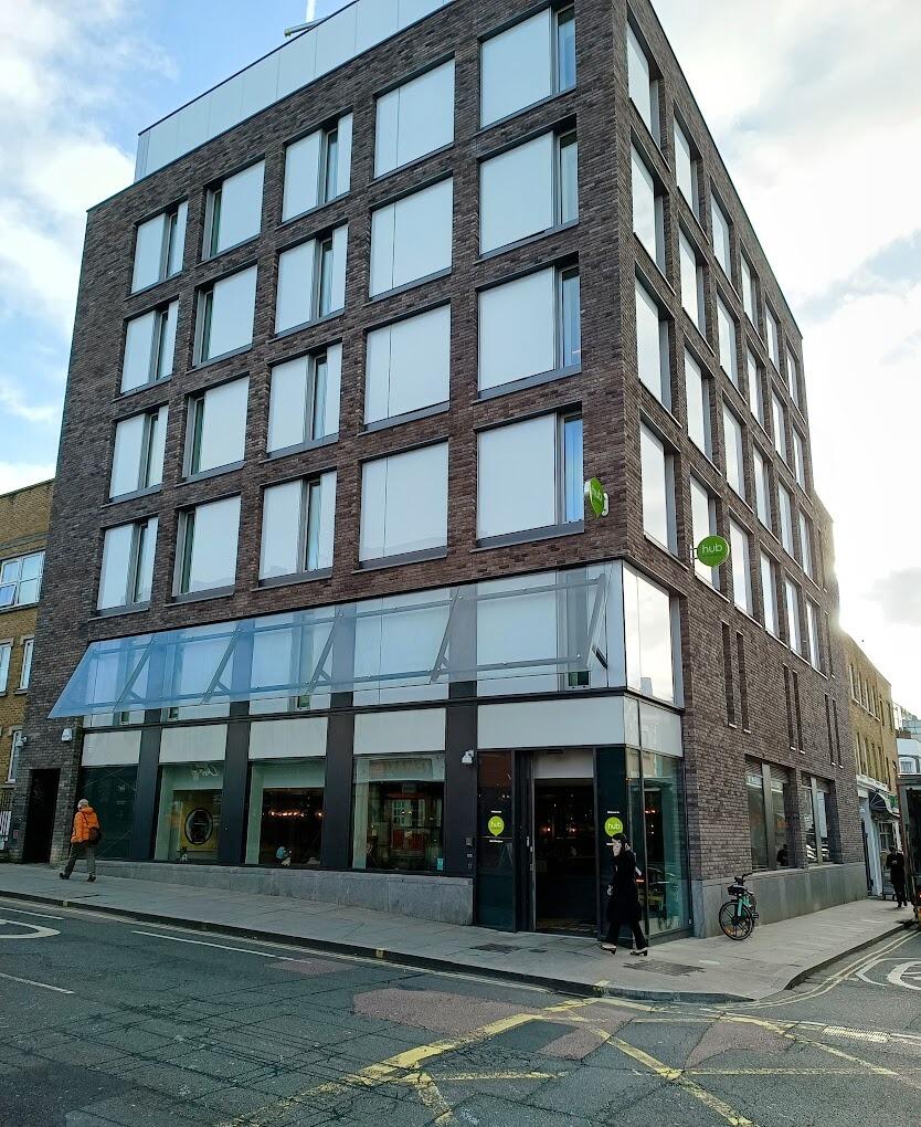 Picture of hub by Premier Inn London West Brompton hotel