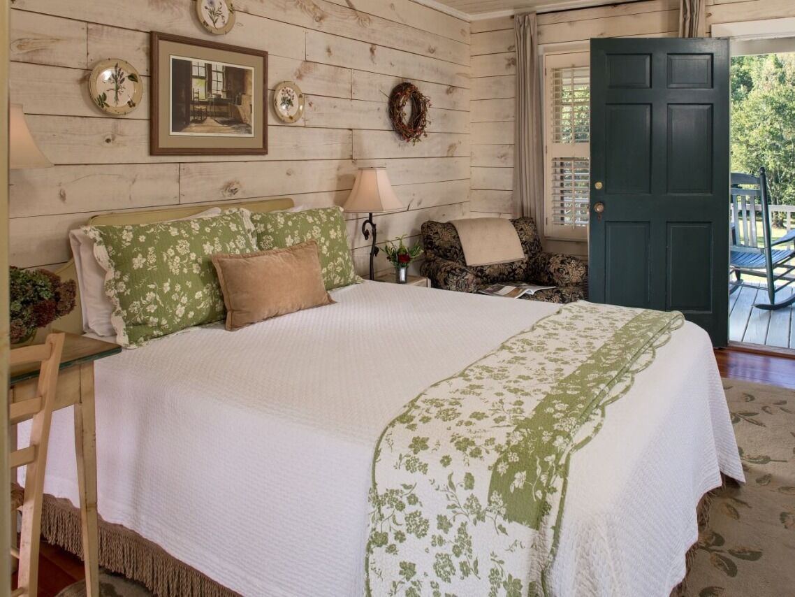 Picture of Glen-Ella Springs Inn & Restaurant