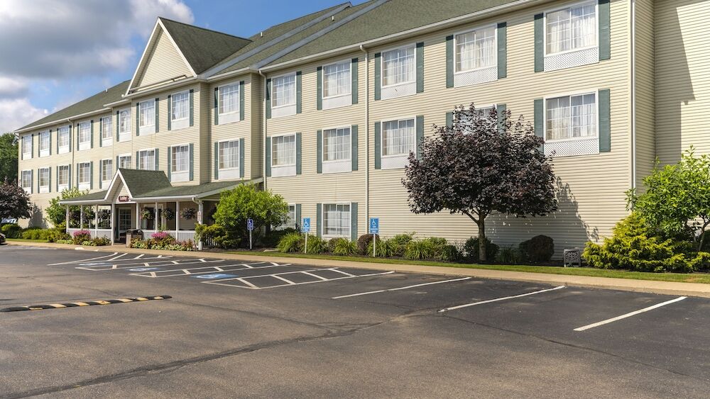 Picture of Coshocton Village Inn and Suites
