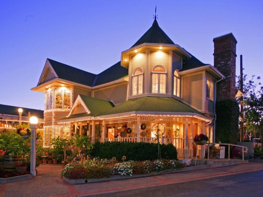 Picture of Apple Farm Inn