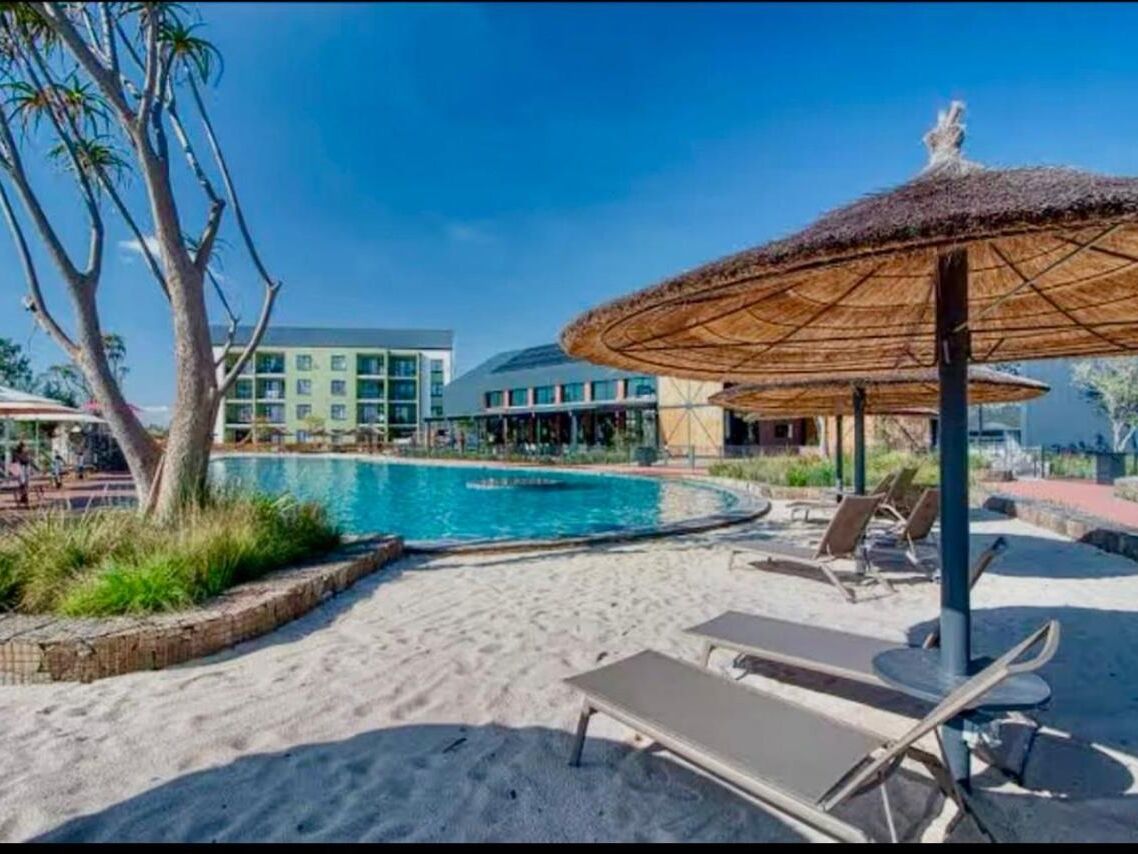 Picture of Modern Retreat