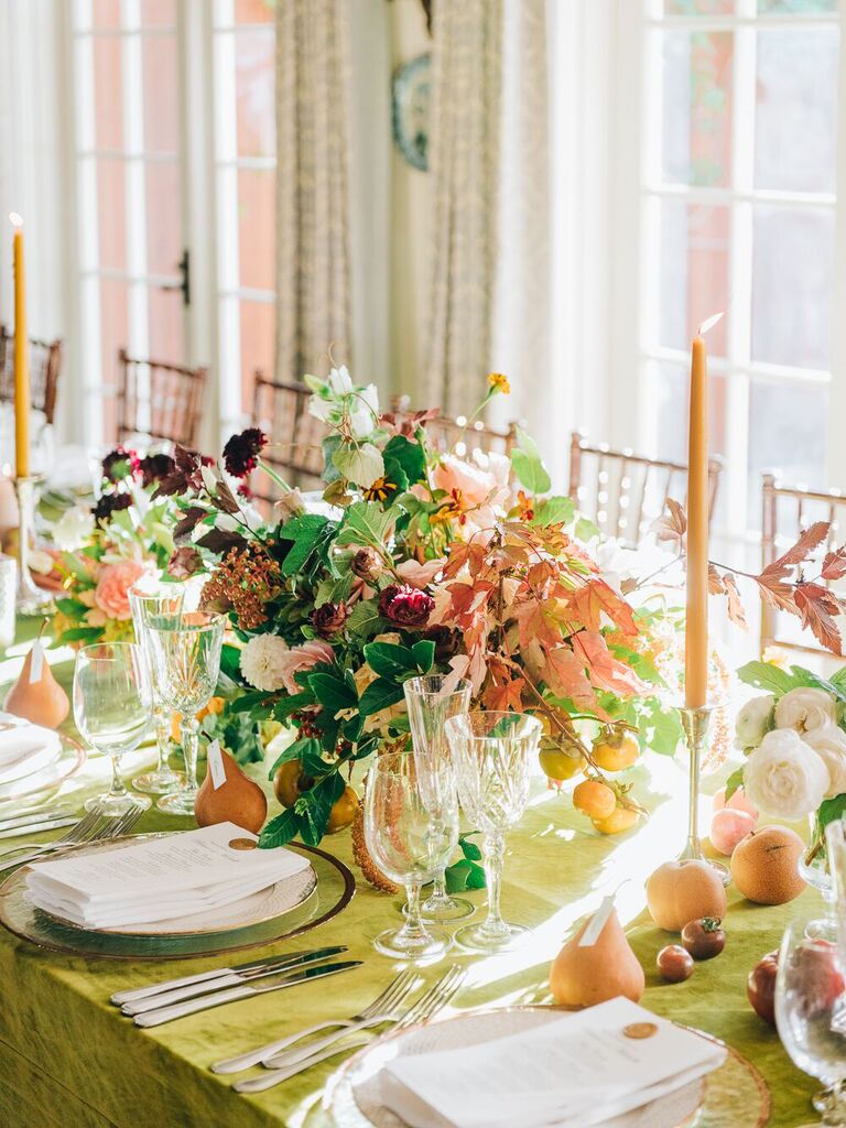 Wedding Centerpieces Leaves and Flowers