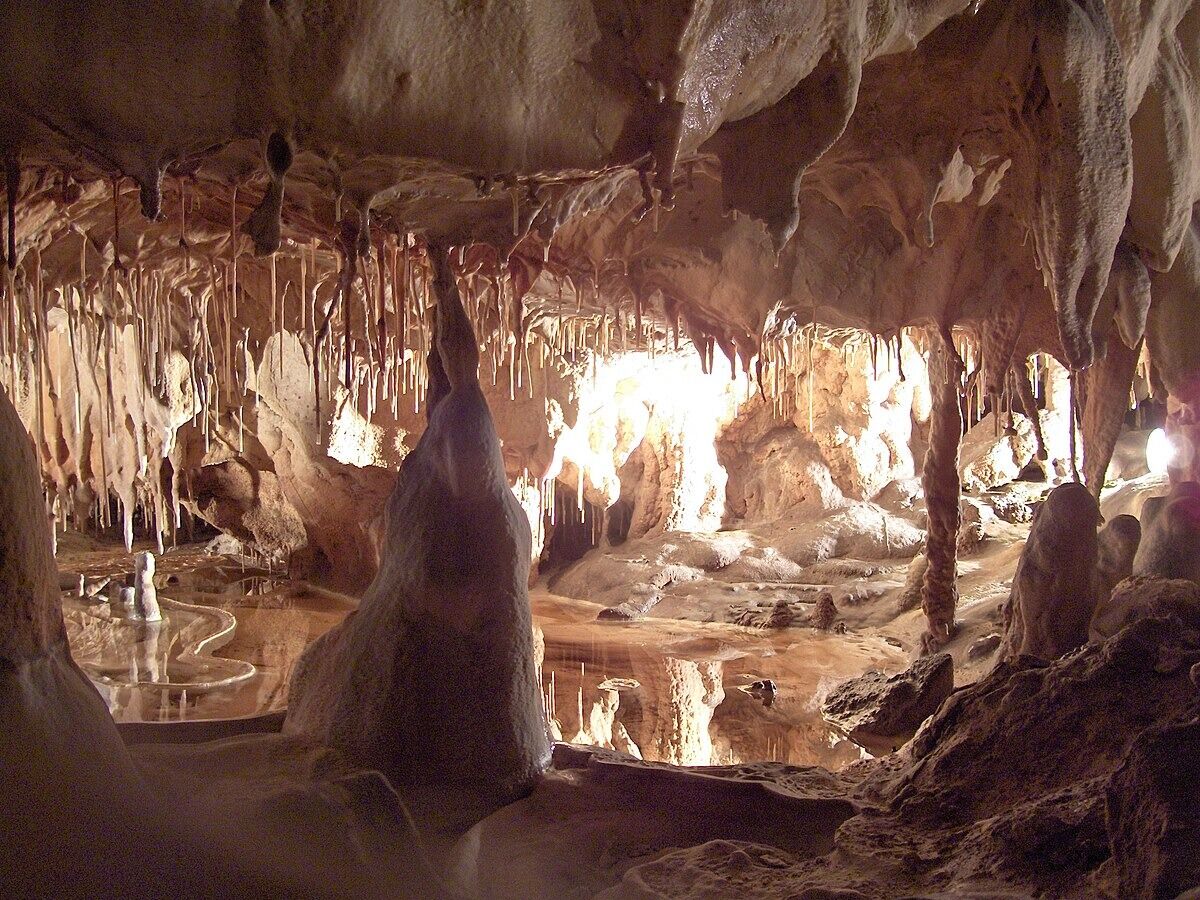Picture of Grottes de Thouzon