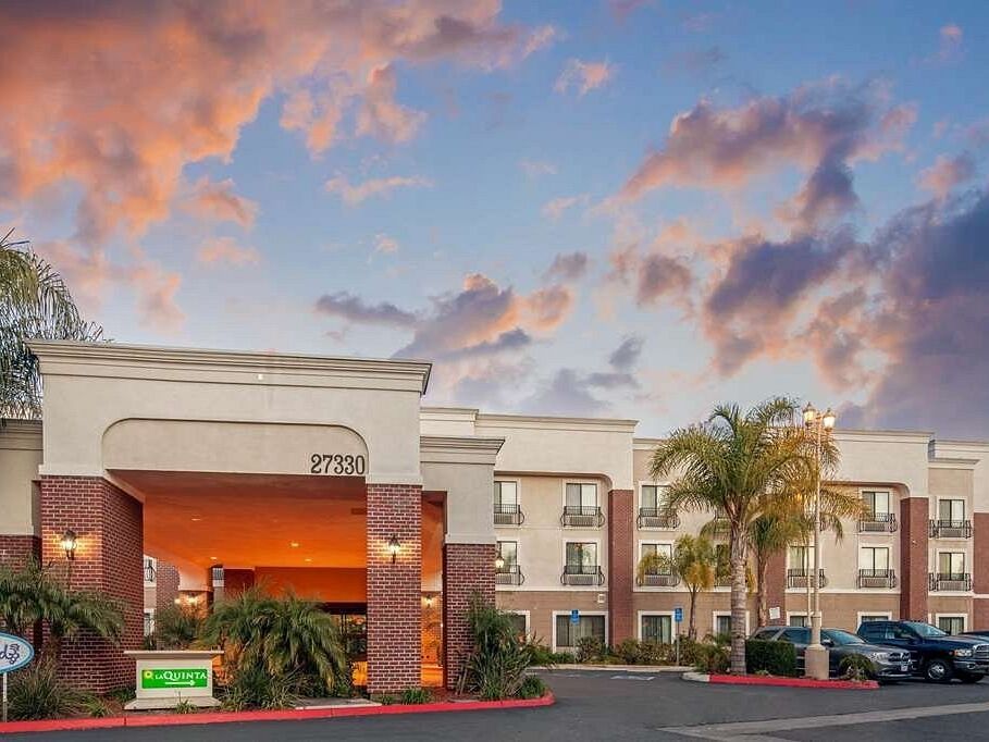 Picture of La Quinta Inn & Suites by Wyndham Temecula