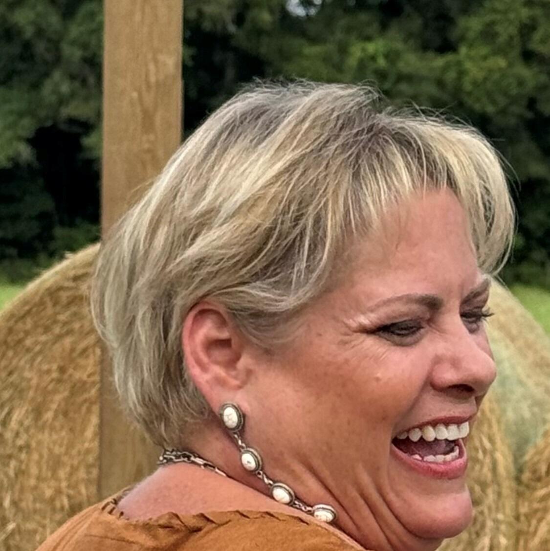 Toni Walker 