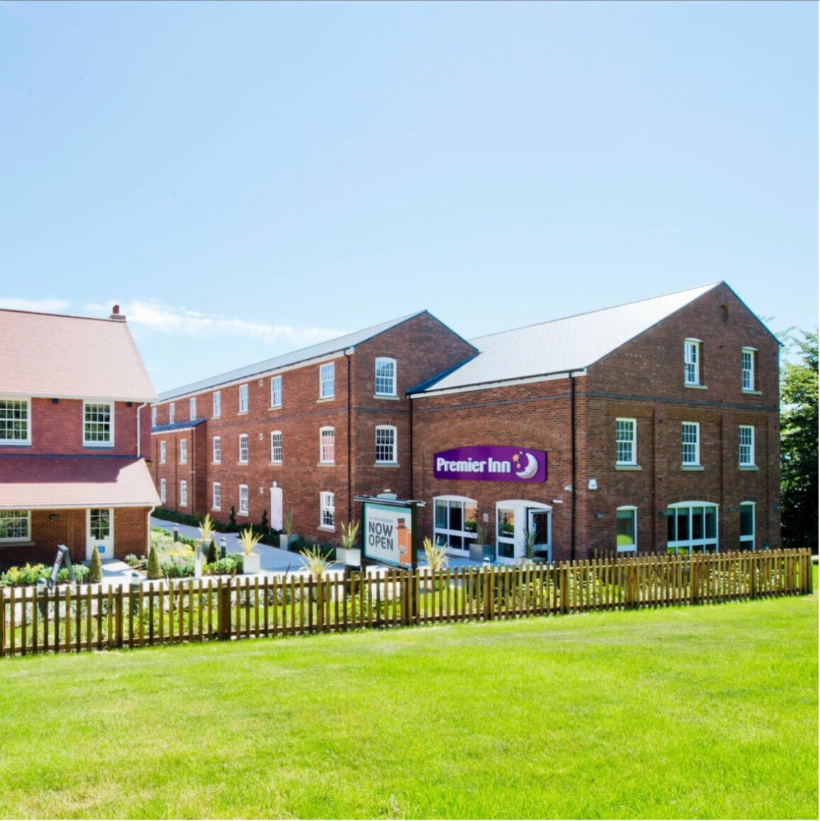Picture of Premier Inn Farnham