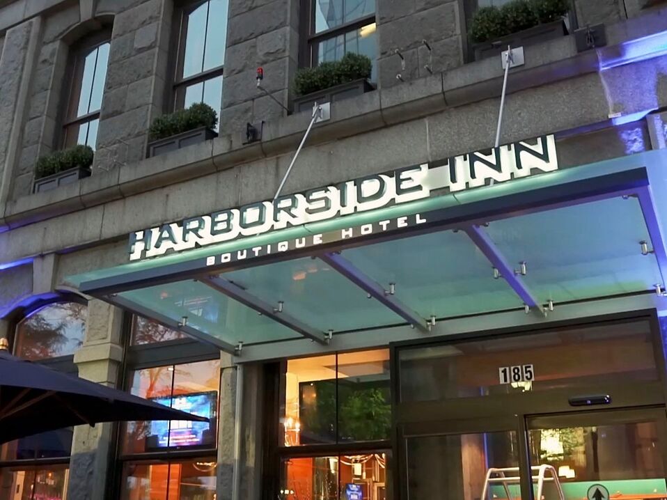 Picture of Harborside Inn