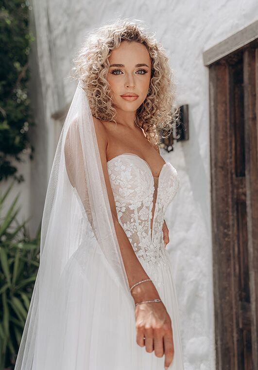 Stella York 8027 A-Line Wedding Dress - 5