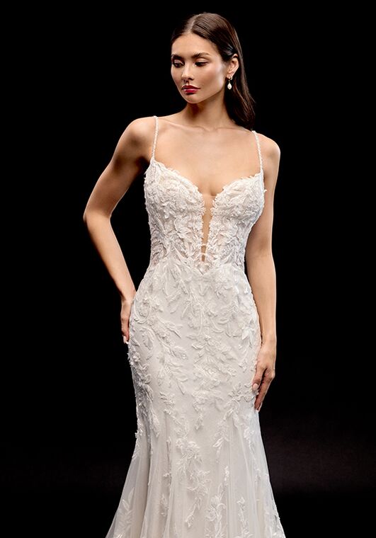 Justin Alexander Signature Lilith Fit-and-Flare Wedding Dress - 3