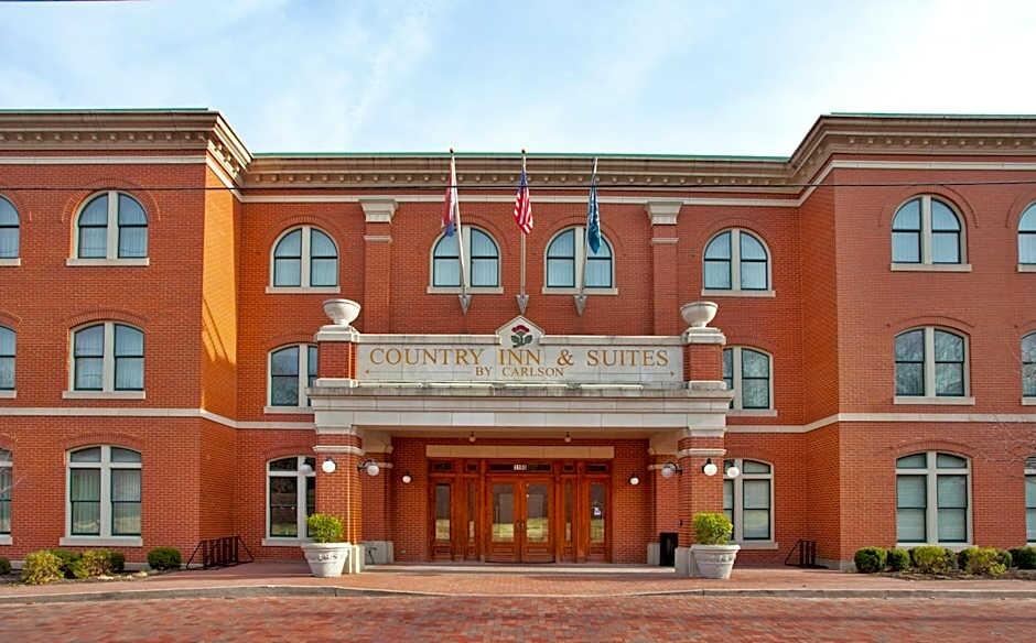 Picture of Country Inn & Suites by Radisson, St. Charles Historic District