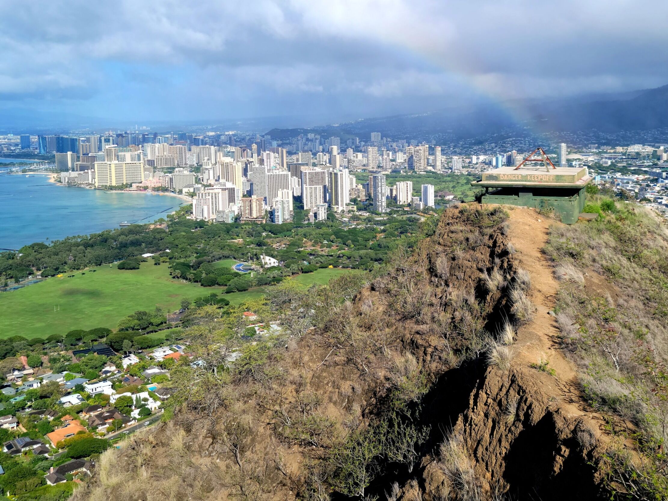 Picture of Diamond Head Summit Trail