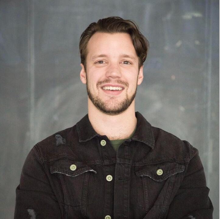Picture of Derek Hughes 