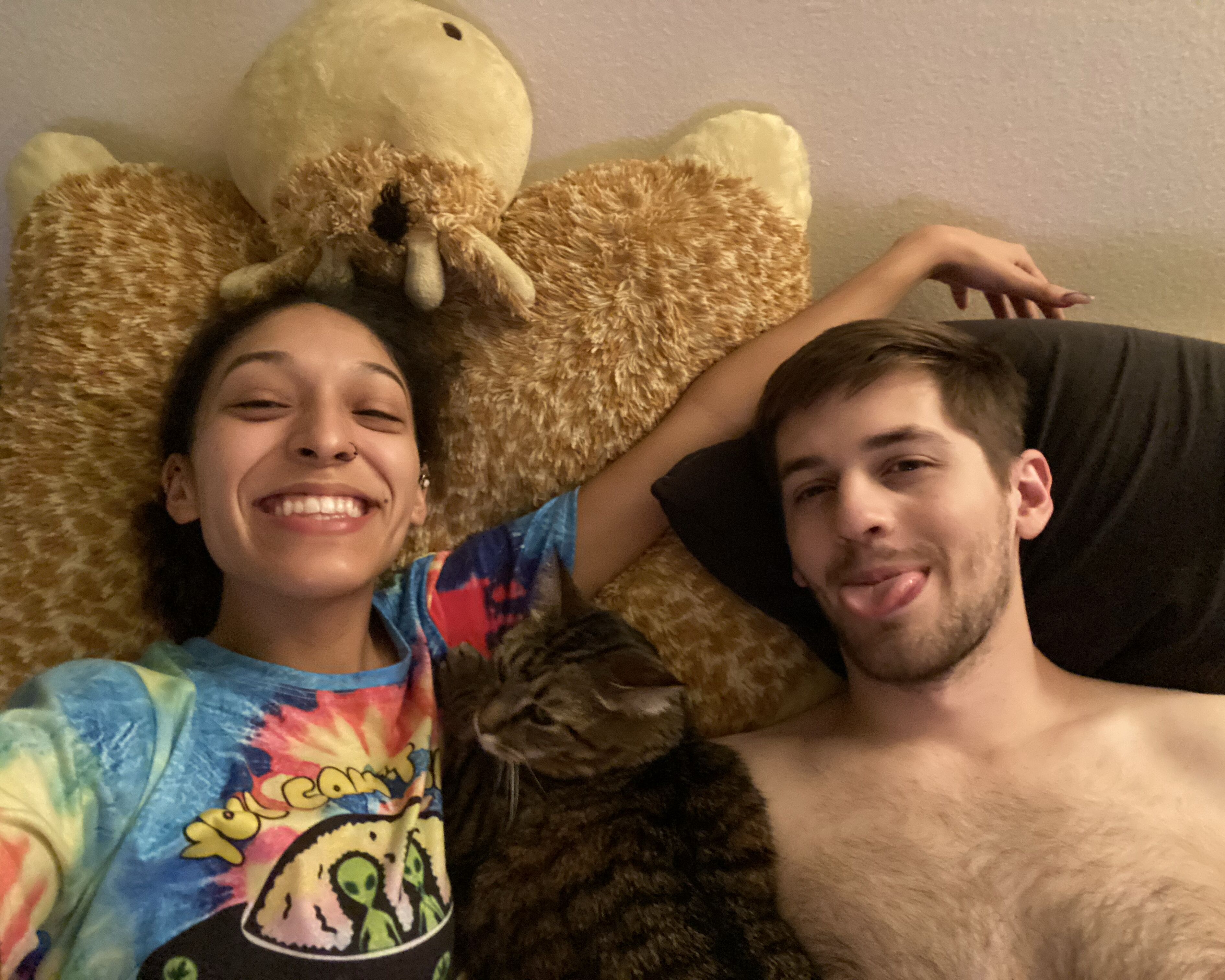 Picture of Luke and Giselle move in together May 2021