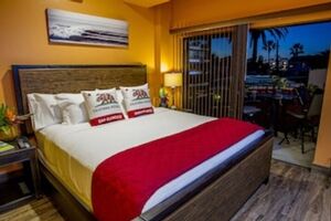 Picture of Nomads Hotel Near San Clemente Pier