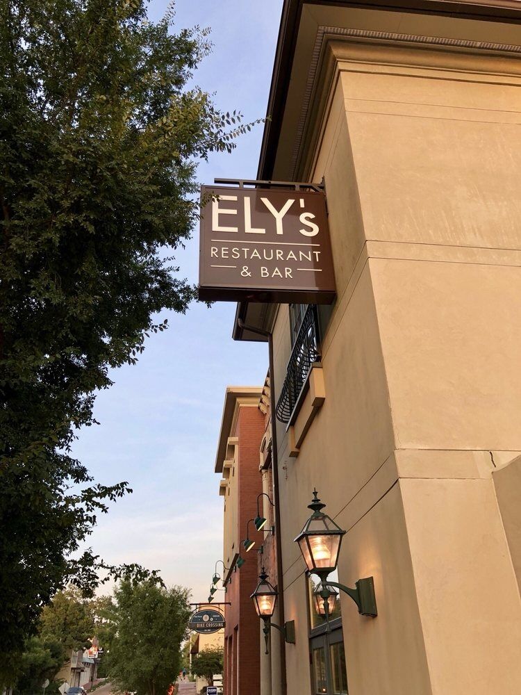 Picture of Ely's Restaurant & Bar