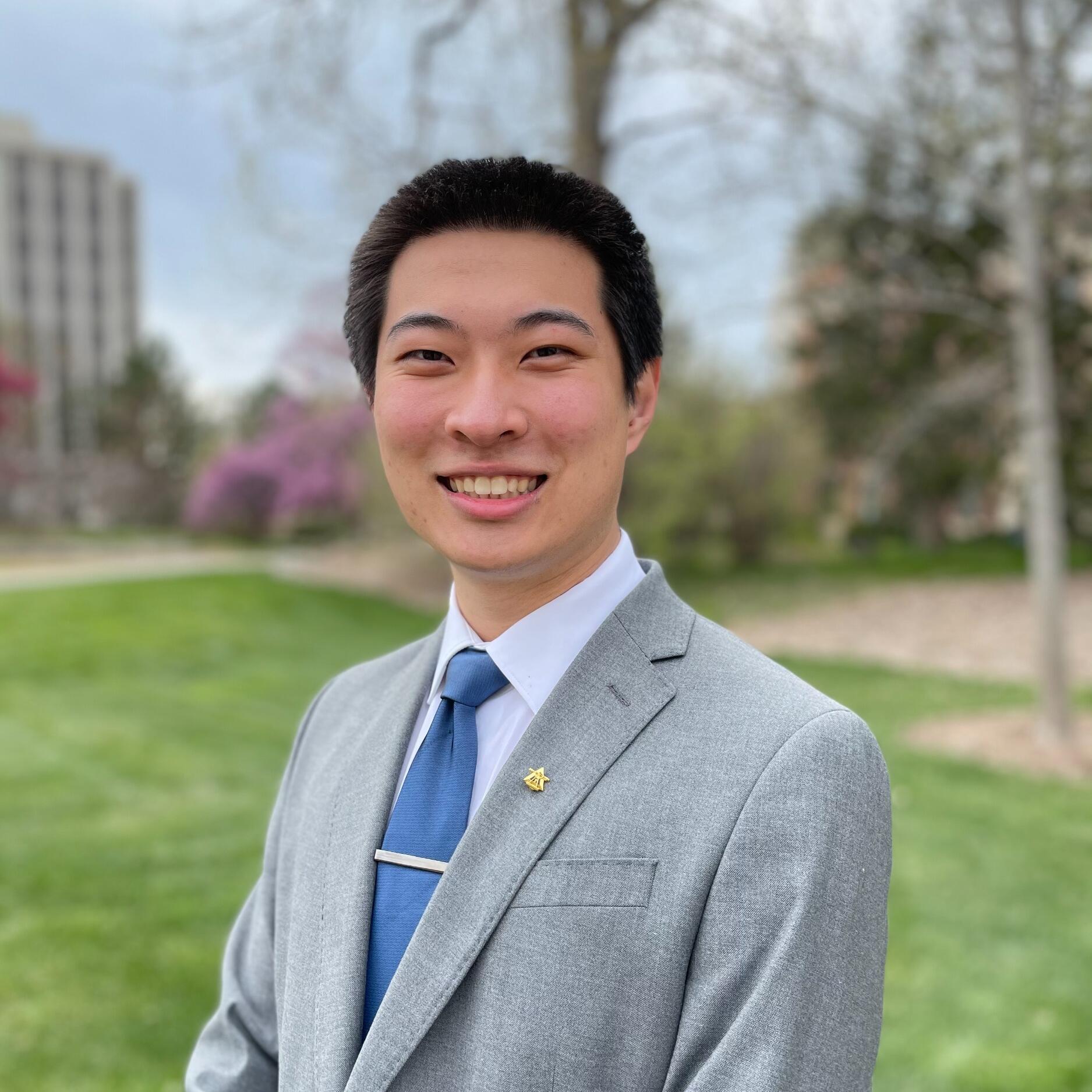 Dennis Feng