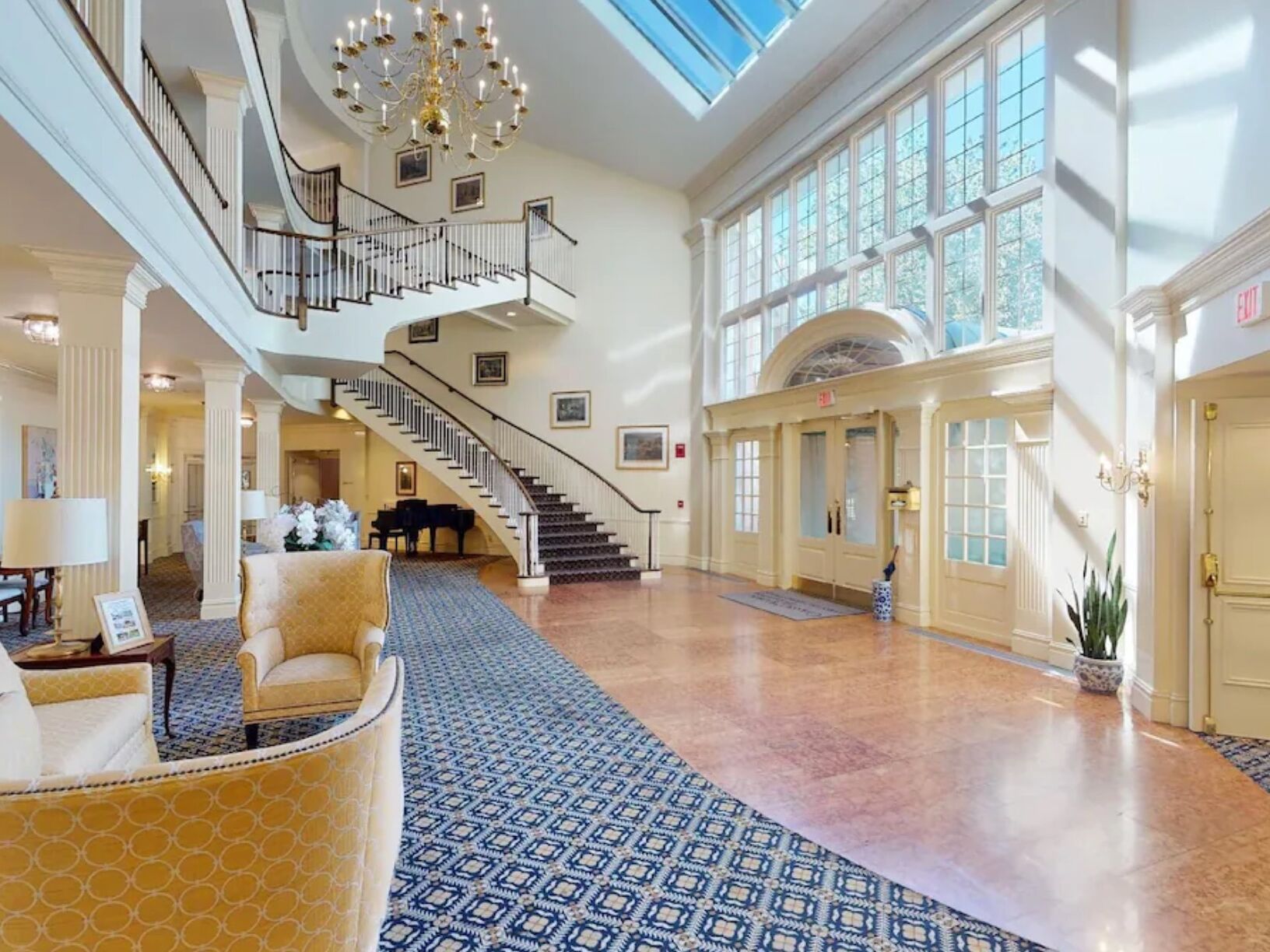 Picture of Avon Old Farms Hotel