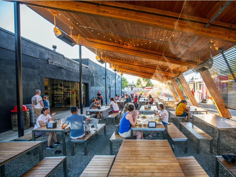 Picture of Oregon City Brewing Company & Foodcarts