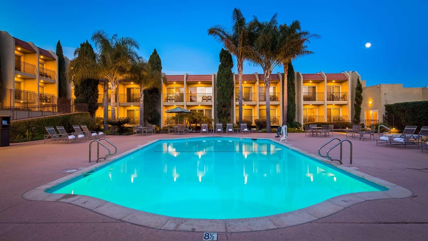 Picture of Best Western Plus Royal Oak