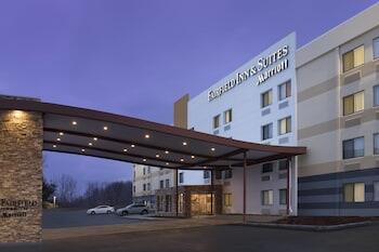 Picture of Another Option: Fairfield Inn & Suites Albany East Greenbush