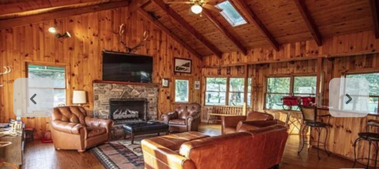 Picture of The Pineola Inn 