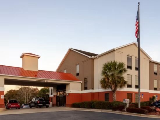 Picture of Holiday Inn Express & Suites