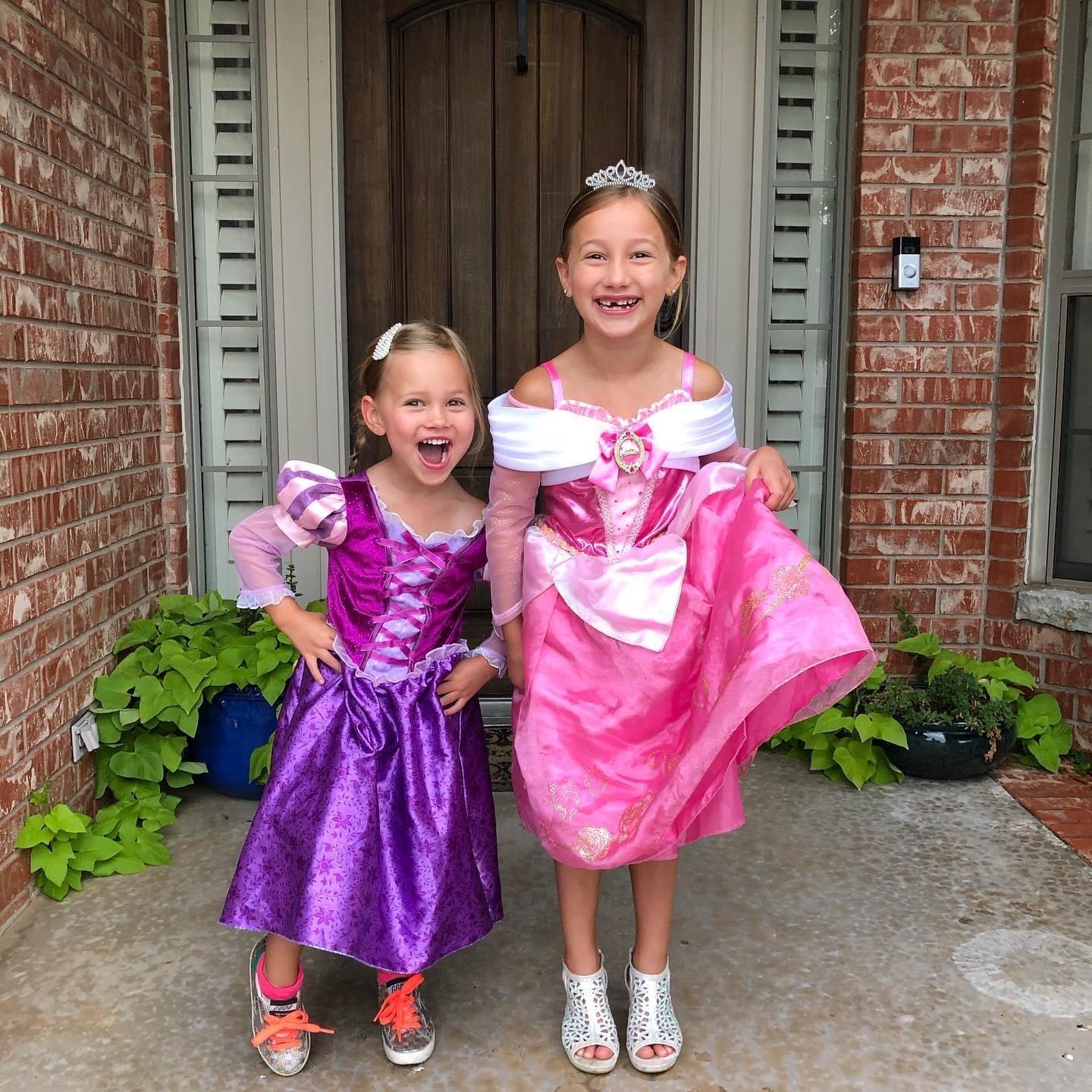 Cora & Savannah