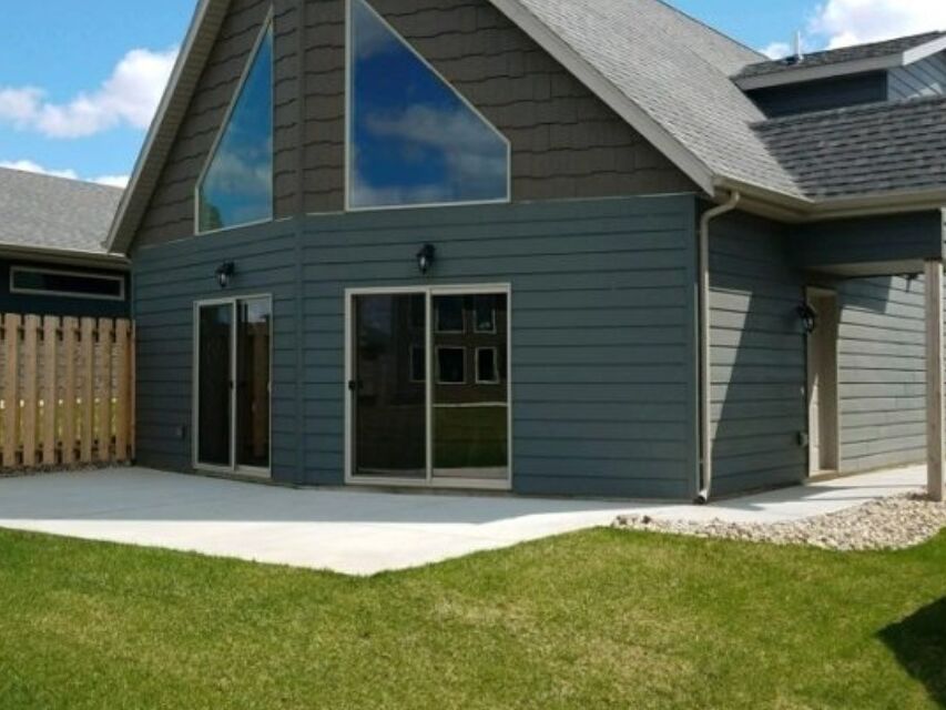 Picture of Bridges Bay at Lake Okoboji - Vacation Cabin and Condo Rentals