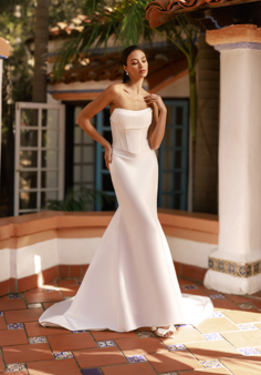 Simply Val Stefani Colby Mermaid and Trumpet Wedding Dress