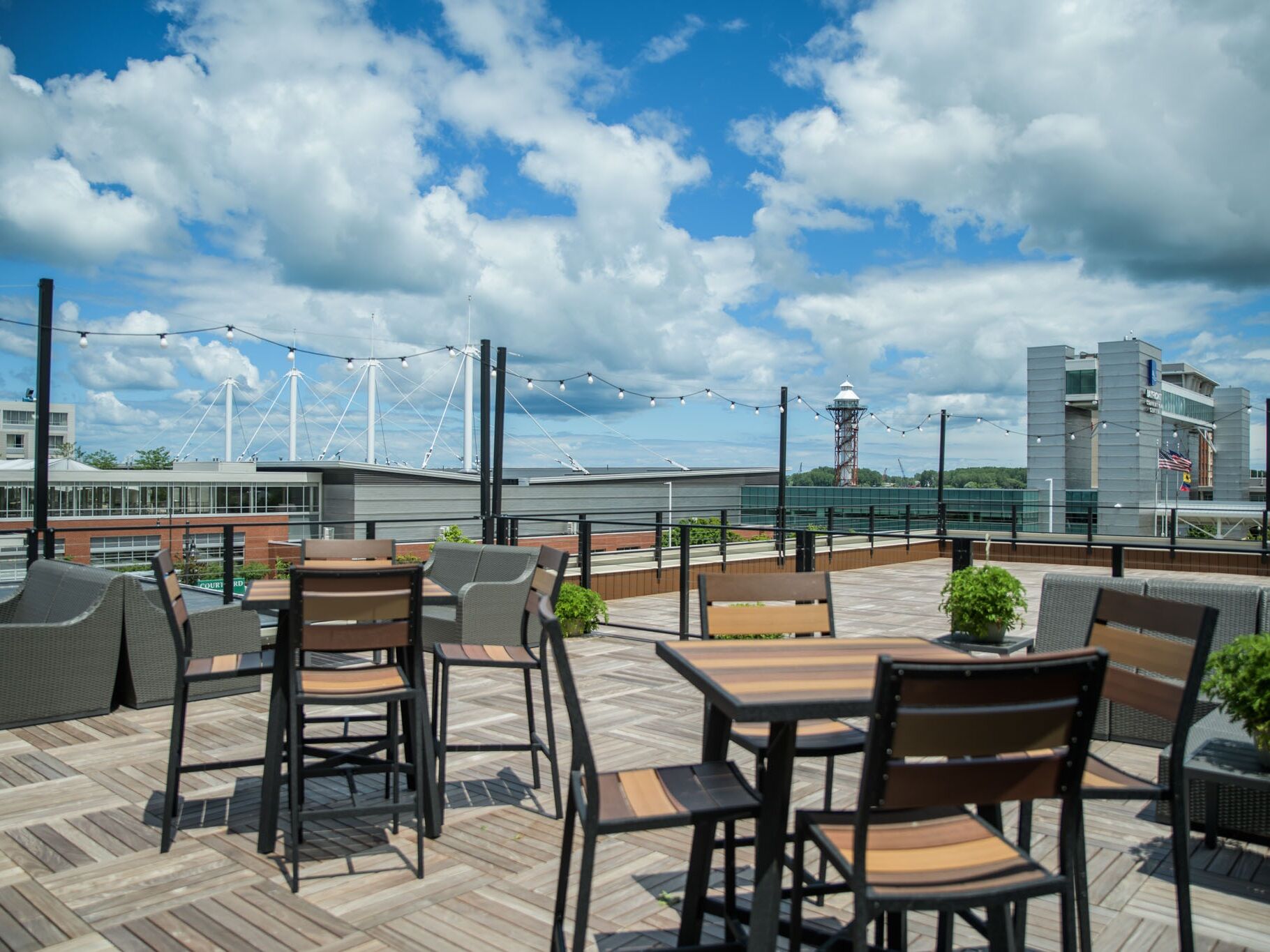 Picture of Pier 6 Rooftop Bar & Restaurant
