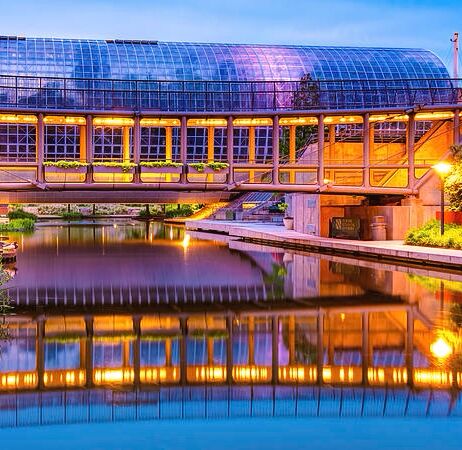 Picture of MYRIAD BOTANICAL GARDENS & CRYSTAL BRIDGE