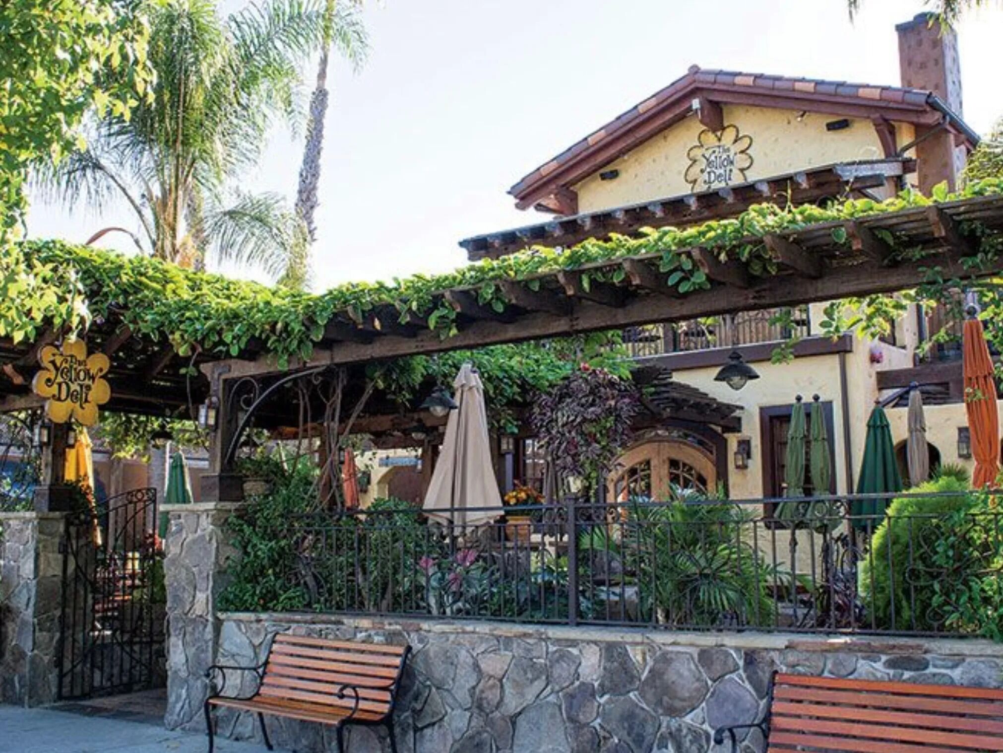 Picture of The Yellow Deli Vista, LLC