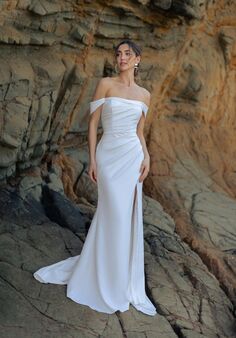 Wilderly Bride Peony- F348 Sheath Wedding Dress