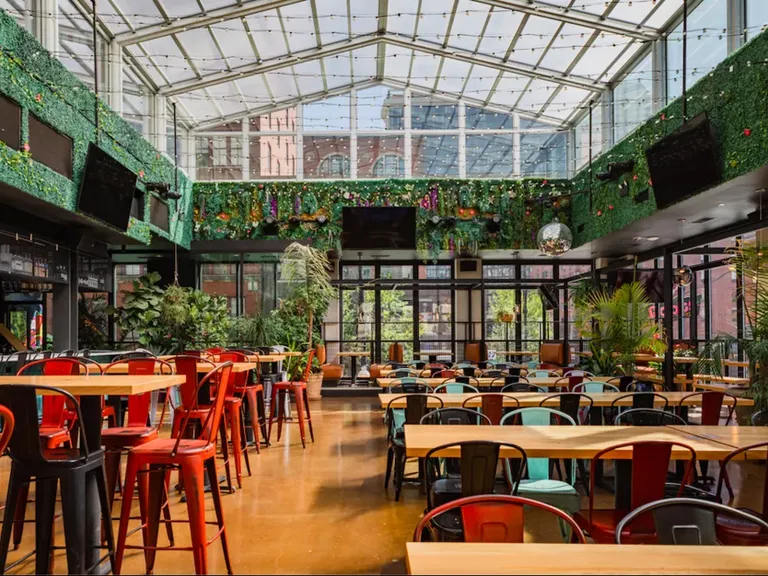 The 15 Best Rehearsal Dinner Venues in Chicago for a Celebration
