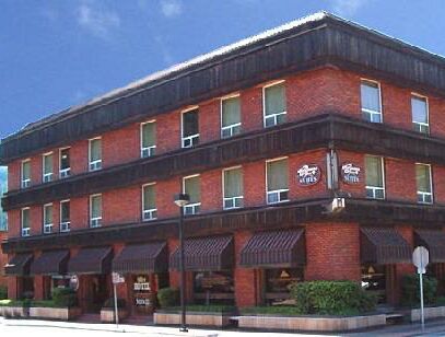Picture of Helgeson Place Hotel Suites