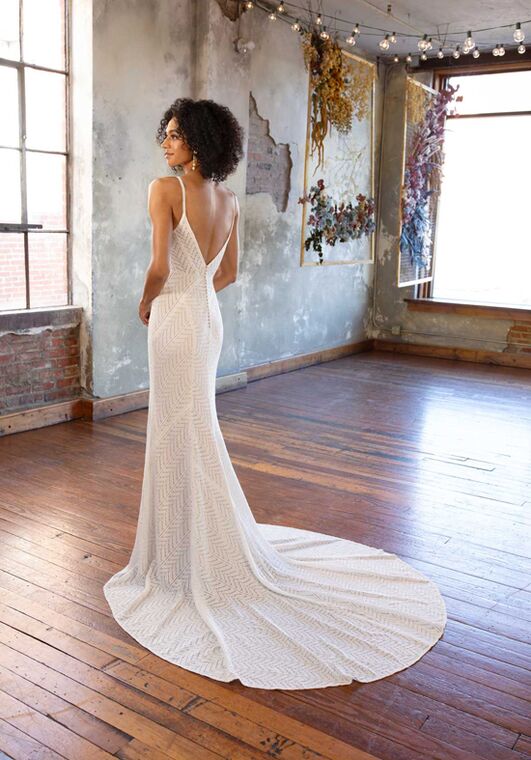 All Who Wander Archer Column Wedding Dress - 4