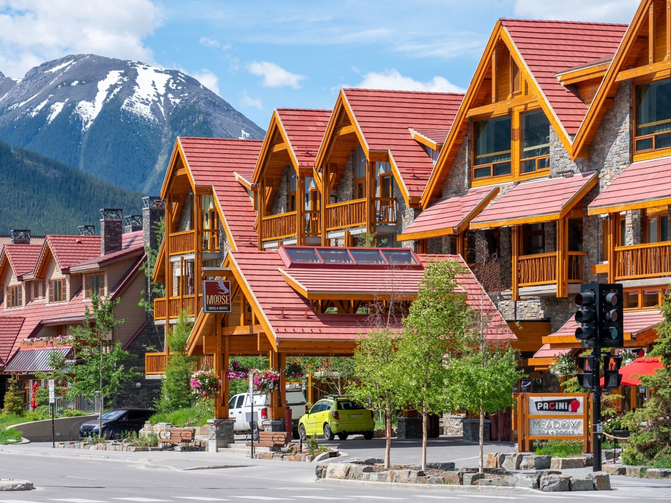 Picture of Moose Hotel & Suites