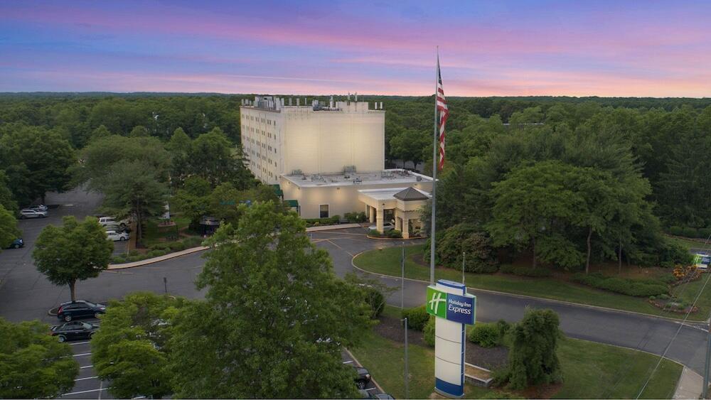 Picture of Holiday Inn Express Stony Brook by IHG