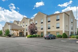 Picture of Comfort Inn Sullivan