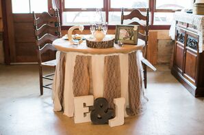Rustic Vintage Sweetheart Table