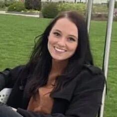 Taryn Eliszewski 