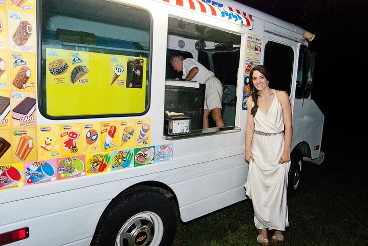 In addition to having an ice cream truck stop by, Neil and Alana had cookies from Momufuku's Milk Bar in New York City as well as homemade desserts made by family members.
