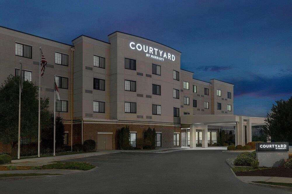 Picture of Courtyard By Marriott