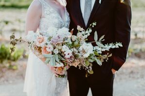 Large Vintage-Inspired Bouquet