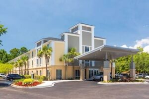 Picture of Holiday Inn Express Charleston an IHG Hotel