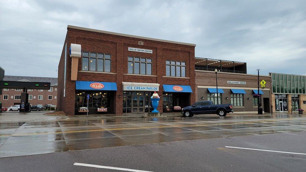 Picture of Wells Visitor Center & Ice Cream Parlor