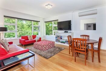 Picture of Lake Wendouree Luxury Apartments on Webster